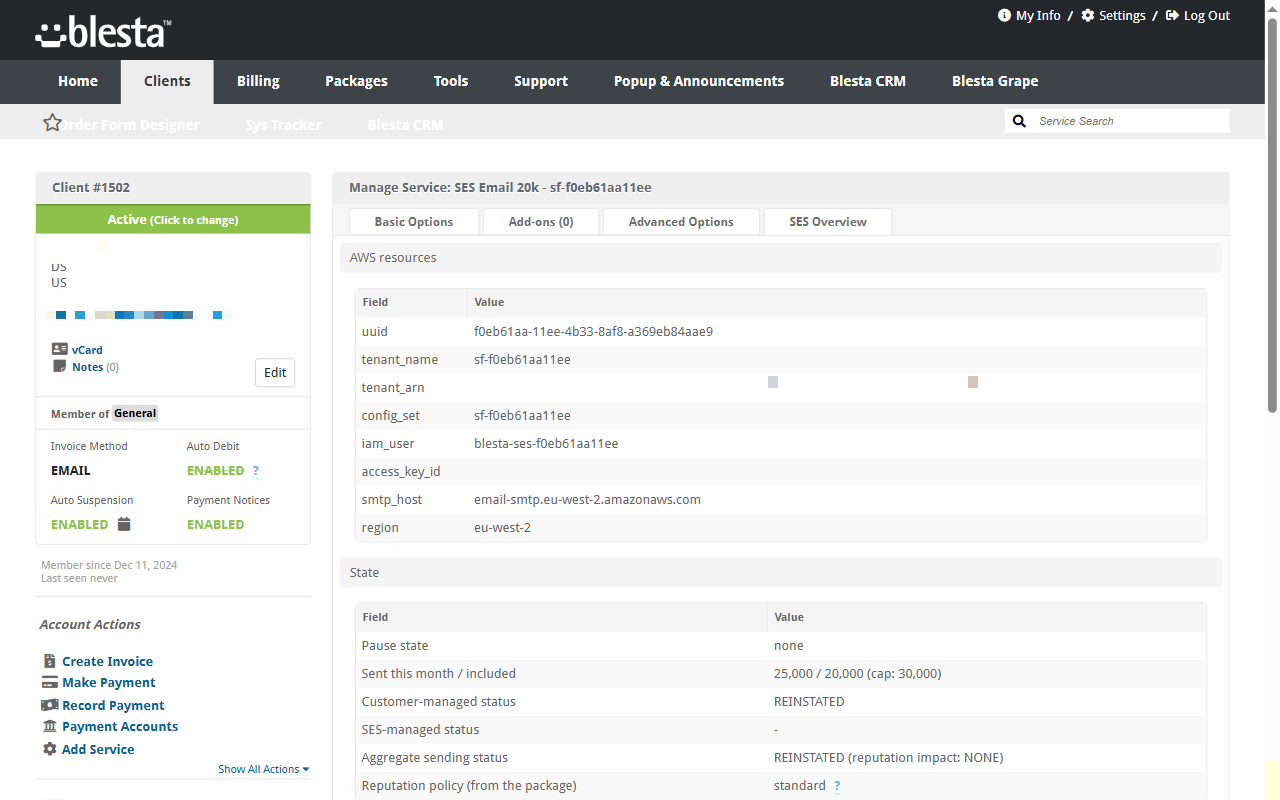 Καρτέλα SES Overview προσωπικού με τους πόρους AWS, την κατάσταση παύσης και την κατάσταση αποστολής μιας υπηρεσίας